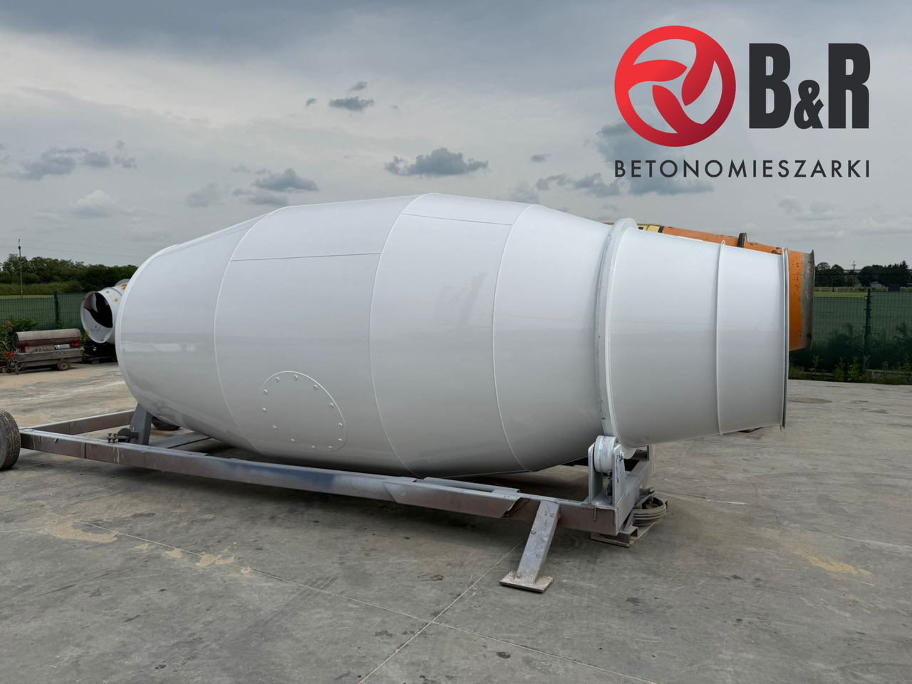 BĘBEN DO BETONOMIESZARKI LIEBHERR, CIFA, STETTER - Truk pengaduk beton: gambar 3 BĘBEN DO BETONOMIESZARKI LIEBHERR, CIFA, STETTER - Truk pengaduk beton: gambar 3