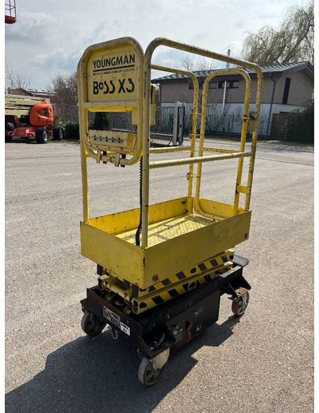 Boss X3 4,55m Arbeitsbühne Personenlift, BJ 2016 - Scissor lifts: gambar 3 Boss X3 4,55m Arbeitsbühne Personenlift, BJ 2016 - Scissor lifts: gambar 3