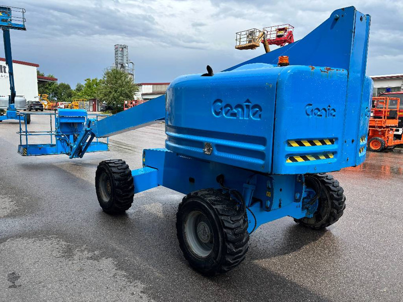 Genie S45 - 15,7m Diesel 4x4 Teleskop-Arbeitsbühne - Boom artikulasi: gambar 4 Genie S45 - 15,7m Diesel 4x4 Teleskop-Arbeitsbühne - Boom artikulasi: gambar 4