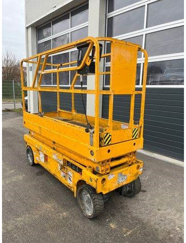 Haulotte Compact 8 - Scherenarbeitsbühne 8,2m, BJ 2021 - Scissor lifts: gambar 3 Haulotte Compact 8 - Scherenarbeitsbühne 8,2m, BJ 2021 - Scissor lifts: gambar 3