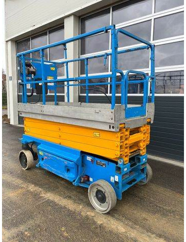 JLG 2646ES - 10m Elektro Scherenarbeitsbühne - Scissor lifts: gambar 5 JLG 2646ES - 10m Elektro Scherenarbeitsbühne - Scissor lifts: gambar 5