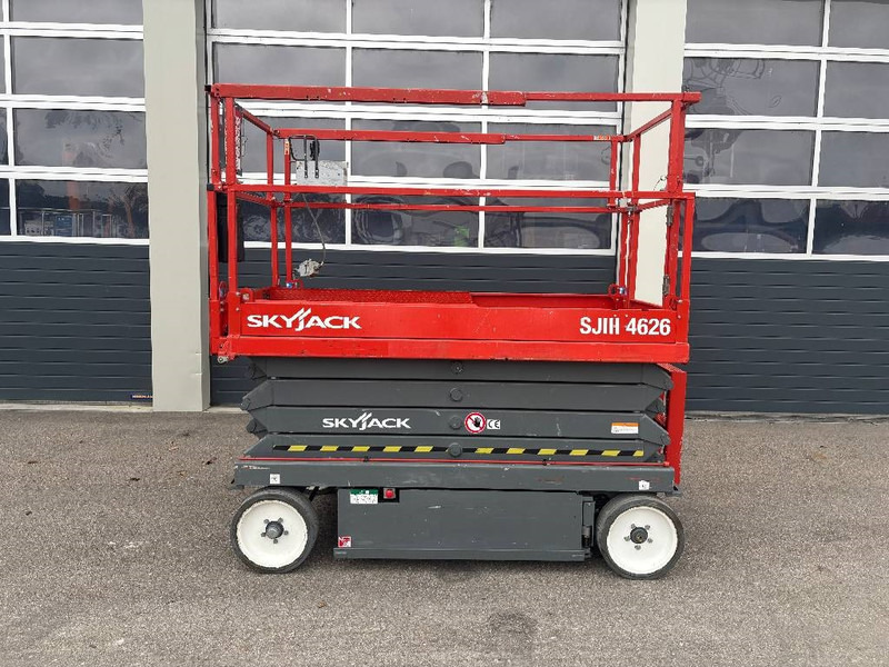 Skyjack SJ 4626 10m Scherenarbeitsbühne - Scissor lifts: gambar 2 Skyjack SJ 4626 10m Scherenarbeitsbühne - Scissor lifts: gambar 2
