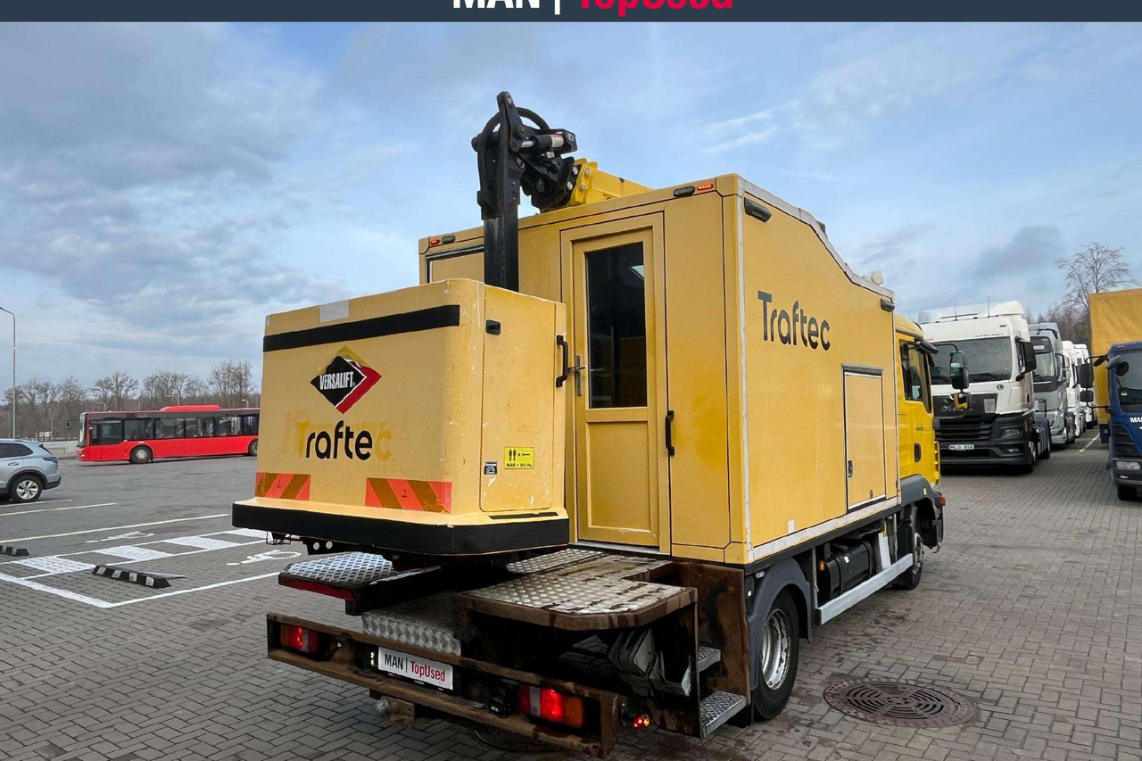 MAN 8.220 4X2 bokštelis(9291) - Truk derek: gambar 4 MAN 8.220 4X2 bokštelis(9291) - Truk derek: gambar 4