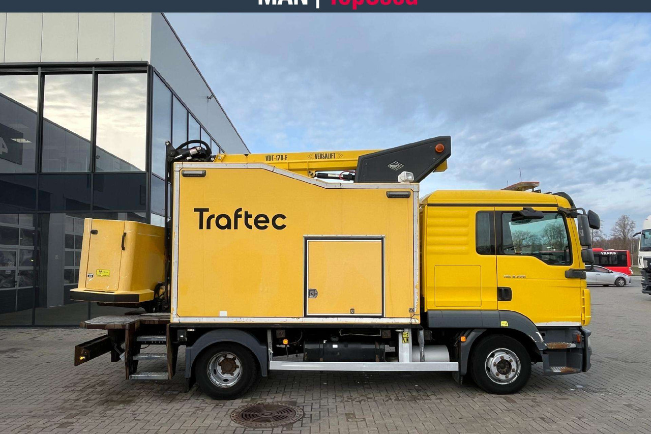 MAN 8.220 4X2 bokštelis(9291) - Truk derek: gambar 5 MAN 8.220 4X2 bokštelis(9291) - Truk derek: gambar 5