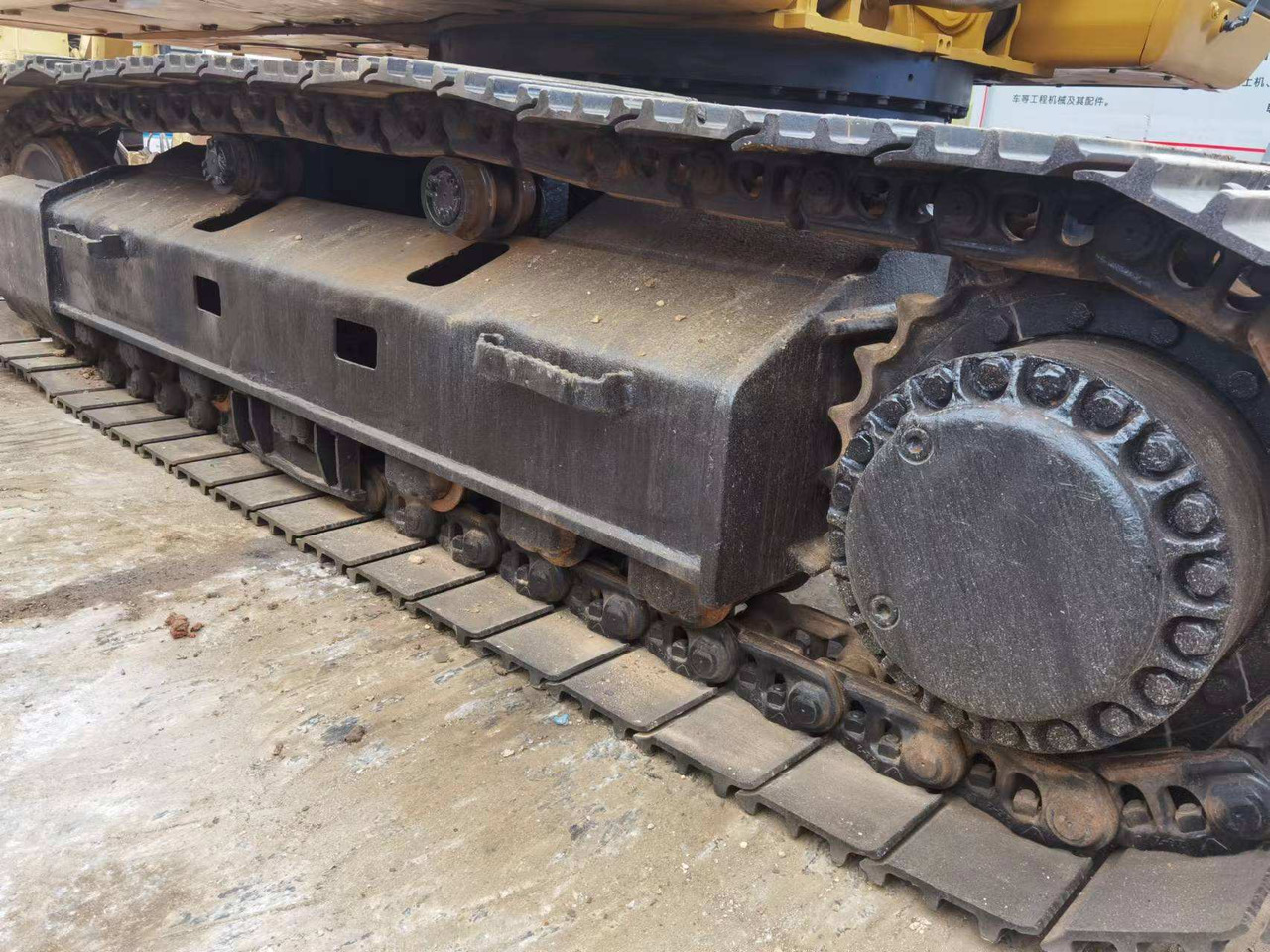 25Tons excavator Used CAT Excavator 325D,325BL - Ekskavator perayap: gambar 5 25Tons excavator Used CAT Excavator 325D,325BL - Ekskavator perayap: gambar 5