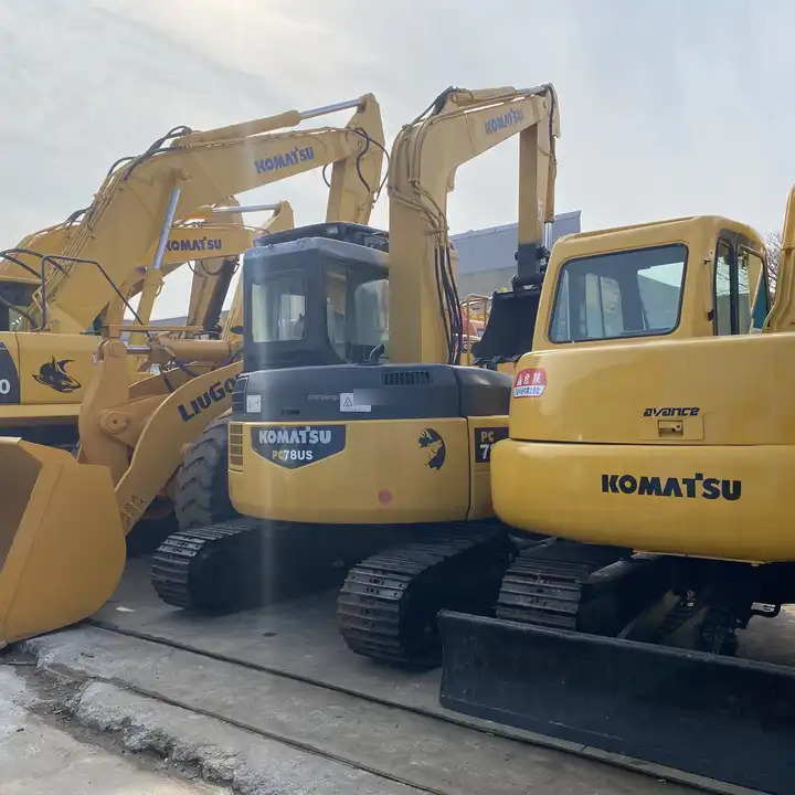 8 ton Second hand Komatsu Hydraulic Crawel excavator PC78US with low price for sale - Ekskavator perayap: gambar 1 8 ton Second hand Komatsu Hydraulic Crawel excavator PC78US with low price for sale - Ekskavator perayap: gambar 1