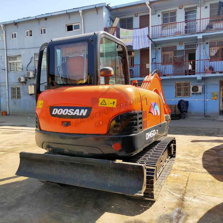 Awesome Performance Korea Imported Small Scale Used Doosan Dh60 Excavator - Ekskavator perayap: gambar 5 Awesome Performance Korea Imported Small Scale Used Doosan Dh60 Excavator - Ekskavator perayap: gambar 5