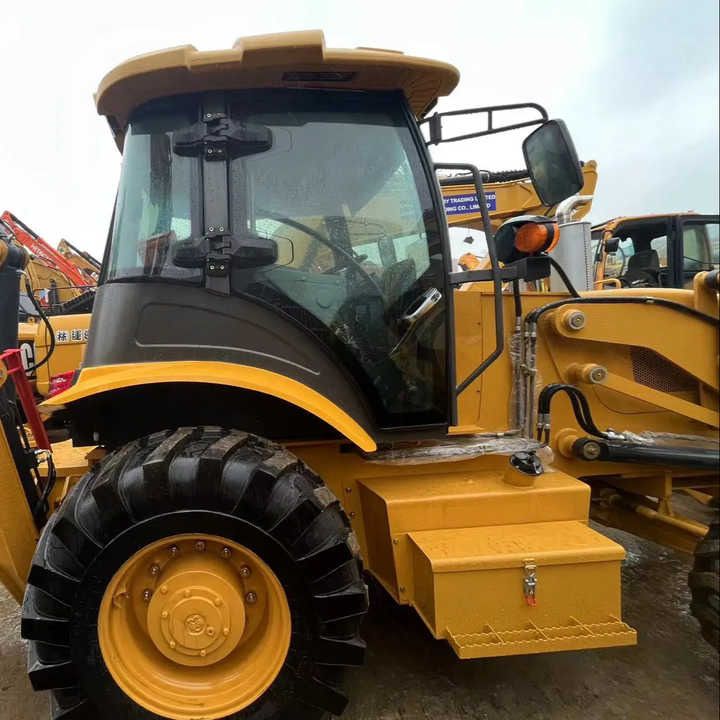 Backhoe loader CAT 420F loader used cheap CAT 420F loader and digger in good running condition on sale - Backhoe loader: gambar 1 Backhoe loader CAT 420F loader used cheap CAT 420F loader and digger in good running condition on sale - Backhoe loader: gambar 1