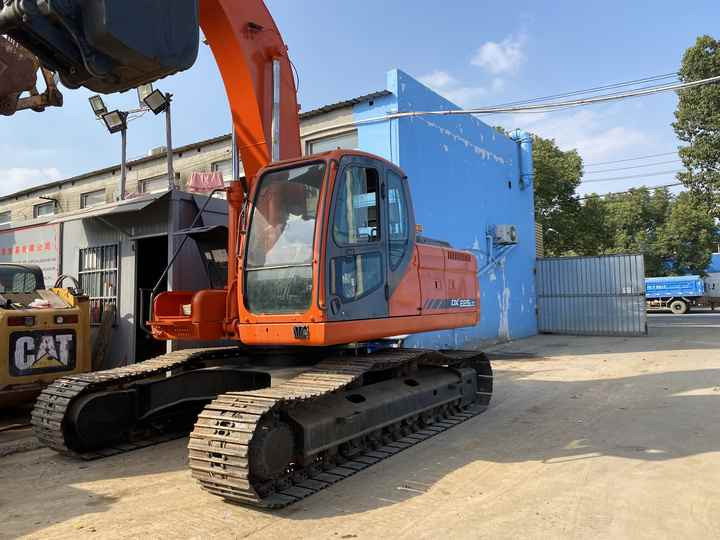 Best Selling DOOSAN excavator machine construction used machinery equipment dx225 DX60 DX70 DH60  DH220 used excavators in stock - Ekskavator: gambar 5 Best Selling DOOSAN excavator machine construction used machinery equipment dx225 DX60 DX70 DH60  DH220 used excavators in stock - Ekskavator: gambar 5