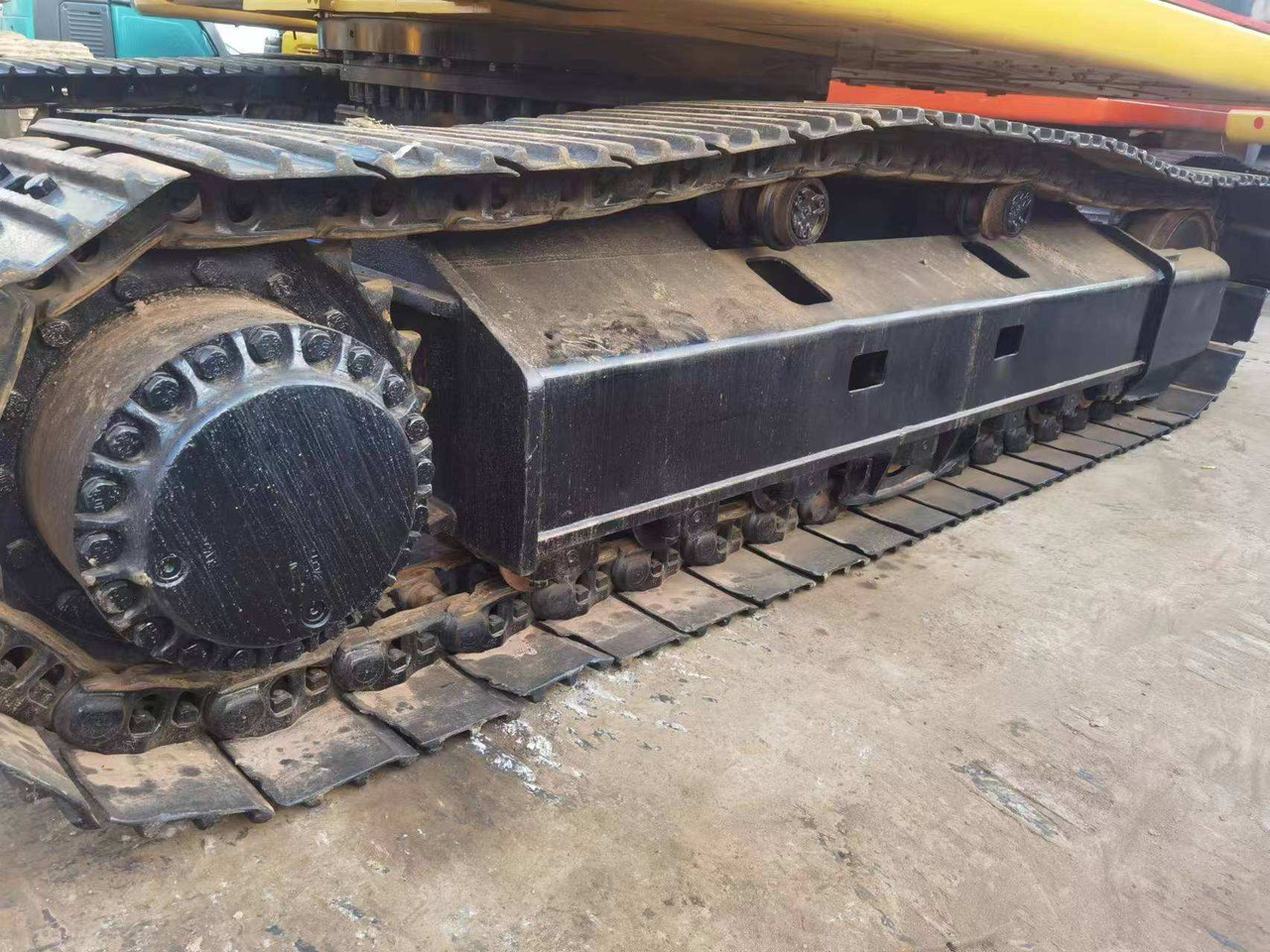 CAT 330C 330D 30Tons excavator Used CAT Excavator - Ekskavator perayap: gambar 5 CAT 330C 330D 30Tons excavator Used CAT Excavator - Ekskavator perayap: gambar 5