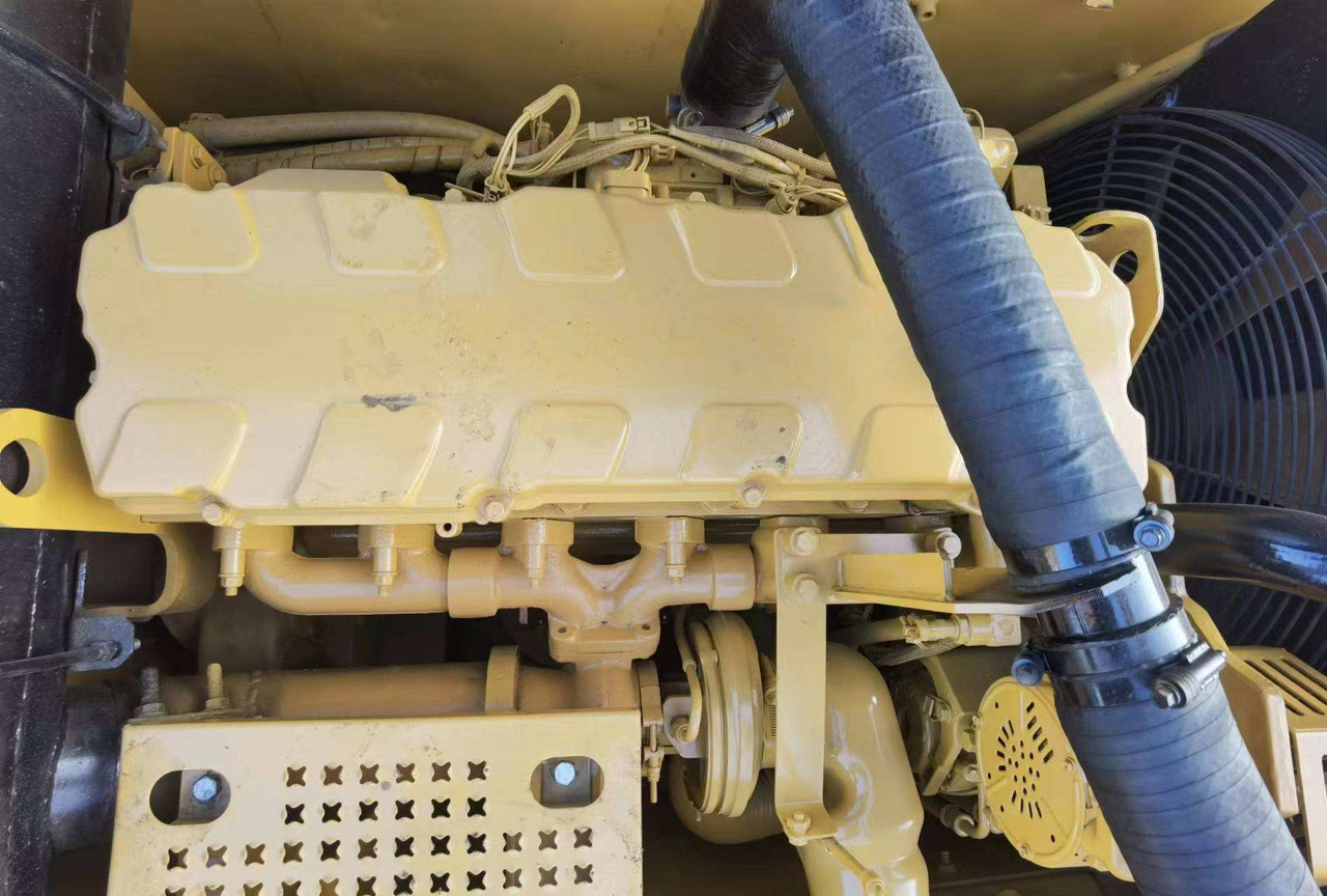 CAT 330C 330D 30Tons excavator Used CAT Excavator - Ekskavator perayap: gambar 4 CAT 330C 330D 30Tons excavator Used CAT Excavator - Ekskavator perayap: gambar 4