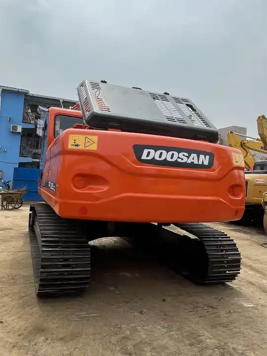 Cheap Used Korea Brand Doosan DX225LC 20 ton Excavator - Ekskavator perayap: gambar 4 Cheap Used Korea Brand Doosan DX225LC 20 ton Excavator - Ekskavator perayap: gambar 4