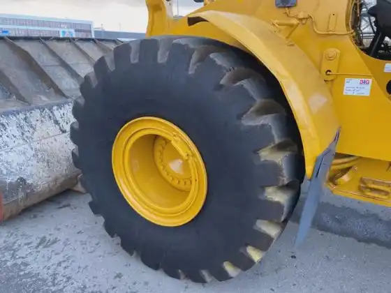 Wheel loader Construction Machinery Wheel Loader Compare to 966H Loader: gambar 6