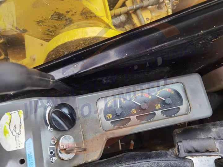 Good Price CAT 307 308C 308D 308E 312D 315D 320C 320D Second Hand 7 Tons Used Mini Crawler Excavator For Sale - Ekskavator mini: gambar 5 Good Price CAT 307 308C 308D 308E 312D 315D 320C 320D Second Hand 7 Tons Used Mini Crawler Excavator For Sale - Ekskavator mini: gambar 5