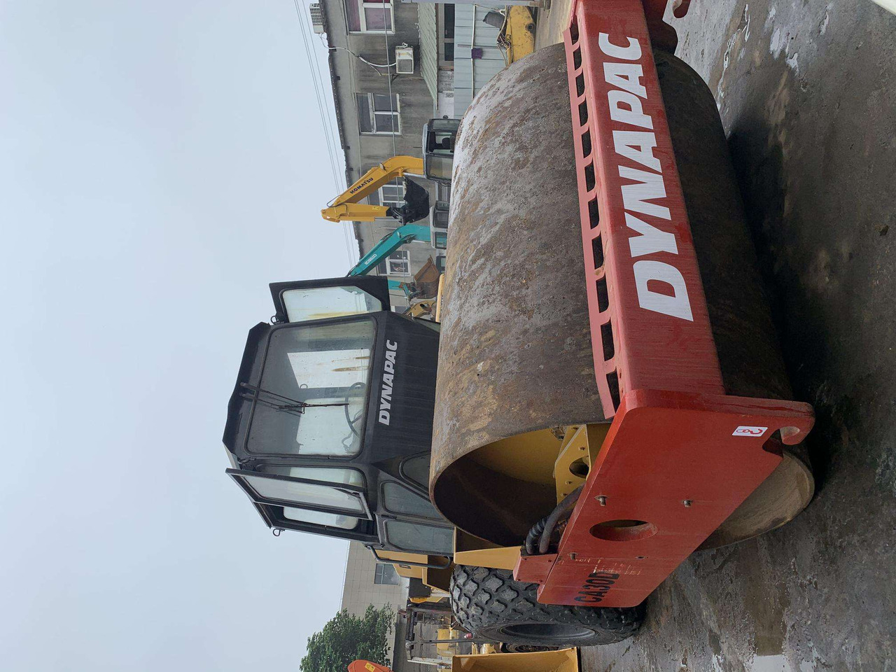 Good Quality Road Roller Surprise Price Second Hand Vibratory Compactor Original Sweden Used Road Roller Dynapac Ca30d - Roller jalan: gambar 2 Good Quality Road Roller Surprise Price Second Hand Vibratory Compactor Original Sweden Used Road Roller Dynapac Ca30d - Roller jalan: gambar 2