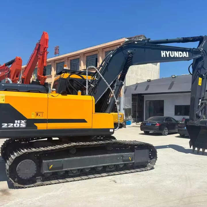 HYUNDAI 96% New HX220s Used Excavator, Korea 22 Ton HX210 HX225 HX 210 220 225 9S 22Ton Crawler Radio Digger Equipment Machine - Ekskavator: gambar 1 HYUNDAI 96% New HX220s Used Excavator, Korea 22 Ton HX210 HX225 HX 210 220 225 9S 22Ton Crawler Radio Digger Equipment Machine - Ekskavator: gambar 1