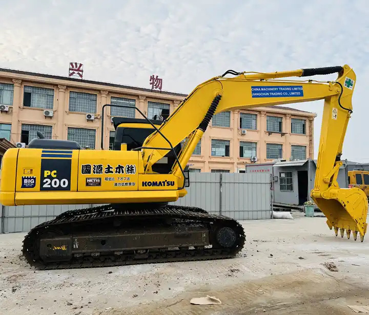 Hot Sale 20 Ton Crawler Excavator Komatsu Pc200-6 Pc200-7 Pc200-8 Original From Japan For Sale In Shanghai - Ekskavator perayap: gambar 2 Hot Sale 20 Ton Crawler Excavator Komatsu Pc200-6 Pc200-7 Pc200-8 Original From Japan For Sale In Shanghai - Ekskavator perayap: gambar 2