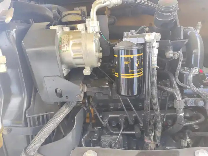 Little Working Hours Used Cheap Komatsu PC60 Excavator Used Mini Komatsu PC78 PC55 PC56 PC60 - Ekskavator: gambar 5 Little Working Hours Used Cheap Komatsu PC60 Excavator Used Mini Komatsu PC78 PC55 PC56 PC60 - Ekskavator: gambar 5