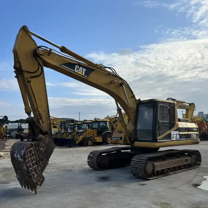 Original Japan Caterpillar Hydraulic Crawler Digger Cat320d Used Excavator Cat 320bl/325D/330bl/336D - Ekskavator perayap: gambar 2 Original Japan Caterpillar Hydraulic Crawler Digger Cat320d Used Excavator Cat 320bl/325D/330bl/336D - Ekskavator perayap: gambar 2