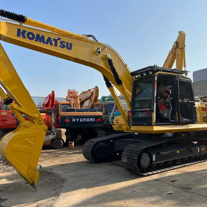 Original Japan Komatsu PC200 used excavator for sale/second hand komatsu excavator PC200-8 PC220-8 - Ekskavator perayap: gambar 1 Original Japan Komatsu PC200 used excavator for sale/second hand komatsu excavator PC200-8 PC220-8 - Ekskavator perayap: gambar 1
