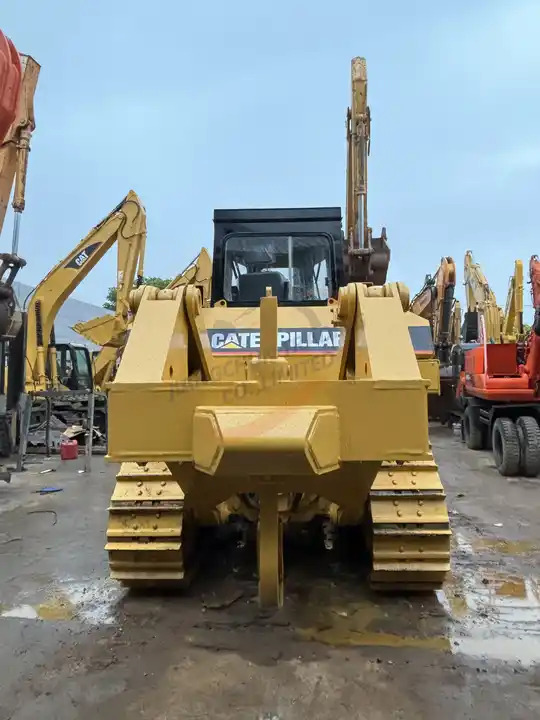 Original Second Hand Cat Bulldozer Caterpillar D8r 40 Tons Bulldozer with Good Quality in Low Price for Sale - Bulldozer: gambar 4 Original Second Hand Cat Bulldozer Caterpillar D8r 40 Tons Bulldozer with Good Quality in Low Price for Sale - Bulldozer: gambar 4