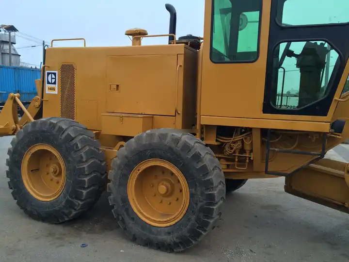 Original Well-Maintained CAT 140G 140H Used Motor Grader for Sale - Grader: gambar 4 Original Well-Maintained CAT 140G 140H Used Motor Grader for Sale - Grader: gambar 4