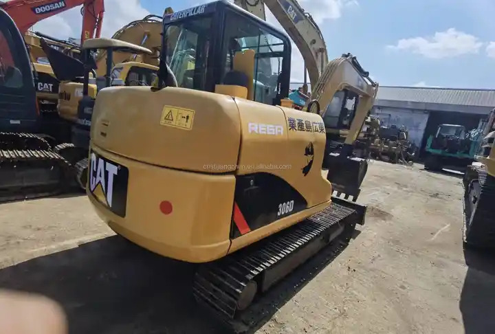 Original Well-Maintained CAT 306D Used Excavator for Sale - Ekskavator perayap: gambar 2 Original Well-Maintained CAT 306D Used Excavator for Sale - Ekskavator perayap: gambar 2