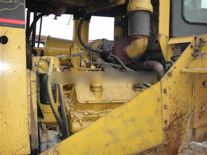 Original Well-Maintained CAT D8R D9R Used Bulldozer for Sale - Bulldozer: gambar 4 Original Well-Maintained CAT D8R D9R Used Bulldozer for Sale - Bulldozer: gambar 4