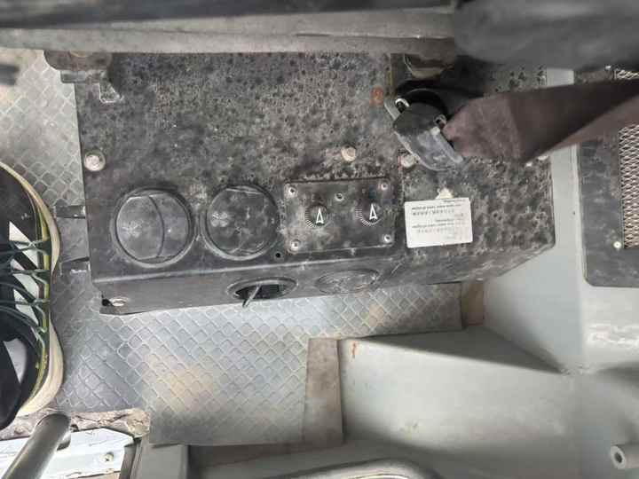 Second Hand SEM921 Motor Grader / Second Hand Motor Grader Sem 921 922 919 SEM Motor Grader for Sale - Grader: gambar 2 Second Hand SEM921 Motor Grader / Second Hand Motor Grader Sem 921 922 919 SEM Motor Grader for Sale - Grader: gambar 2