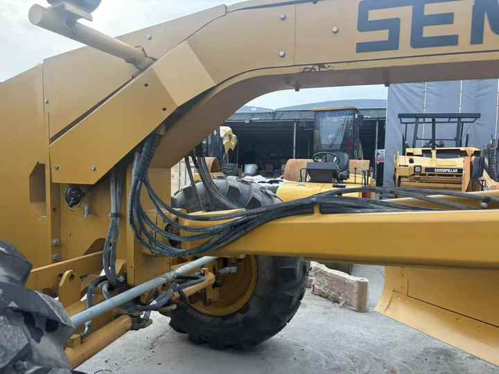 Second Hand SEM921 Motor Grader / Second Hand Motor Grader Sem 921 922 919 SEM Motor Grader for Sale - Grader: gambar 5 Second Hand SEM921 Motor Grader / Second Hand Motor Grader Sem 921 922 919 SEM Motor Grader for Sale - Grader: gambar 5