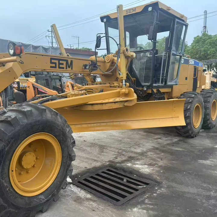 Second Hand SEM921 Motor Grader / Second Hand Motor Grader Sem 921 922 919 SEM Motor Grader for Sale - Grader: gambar 1 Second Hand SEM921 Motor Grader / Second Hand Motor Grader Sem 921 922 919 SEM Motor Grader for Sale - Grader: gambar 1