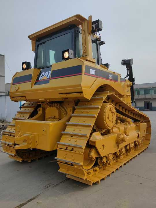 USED D8T CAT Bulldozer Price D8R Used Caterpillar Bulldozer crawler bulldozer made in brazil - Bulldozer: gambar 4 USED D8T CAT Bulldozer Price D8R Used Caterpillar Bulldozer crawler bulldozer made in brazil - Bulldozer: gambar 4