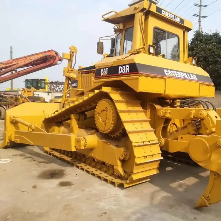 Used Caterpillar bulldozer CAT D8R on sale - Bulldozer: gambar 1 Used Caterpillar bulldozer CAT D8R on sale - Bulldozer: gambar 1