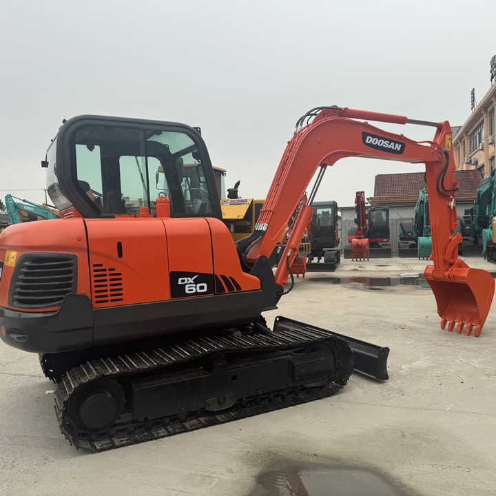 Used Excavator Doosan Dx60 Excavators Earth-moving Machinery Doosan Dx60 Dx80 Dx75 Dx225 Dh55 Dx60-9c for Sale - Ekskavator perayap: gambar 1 Used Excavator Doosan Dx60 Excavators Earth-moving Machinery Doosan Dx60 Dx80 Dx75 Dx225 Dh55 Dx60-9c for Sale - Ekskavator perayap: gambar 1