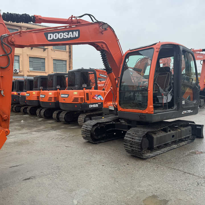 Used Excavator Doosan Dx75-9C Excavators Earth-moving Machinery Doosan Dx60 Dx80 Dx75-9c Dx225 Dh55 Dx60-9c for Sale - Ekskavator perayap: gambar 1 Used Excavator Doosan Dx75-9C Excavators Earth-moving Machinery Doosan Dx60 Dx80 Dx75-9c Dx225 Dh55 Dx60-9c for Sale - Ekskavator perayap: gambar 1