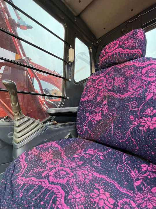 Used Hitachi 120 Excavator EX120-3 Used hitachi Excavator from japan - Ekskavator perayap: gambar 4 Used Hitachi 120 Excavator EX120-3 Used hitachi Excavator from japan - Ekskavator perayap: gambar 4