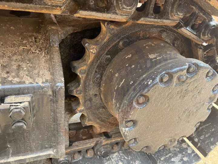 Used Hitachi 120 Excavator EX120-3 Used hitachi Excavator from japan - Ekskavator perayap: gambar 3 Used Hitachi 120 Excavator EX120-3 Used hitachi Excavator from japan - Ekskavator perayap: gambar 3