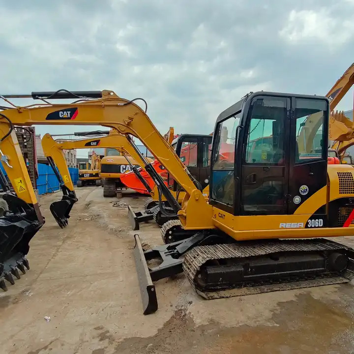 Used cat 306D 302.5D 302D 6ton 2.5ton 2ton mini excavator - Ekskavator perayap: gambar 1 Used cat 306D 302.5D 302D 6ton 2.5ton 2ton mini excavator - Ekskavator perayap: gambar 1