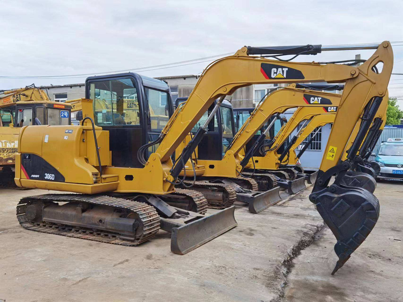 Used cat mini excavator 306D 302.5 6ton 2.5ton free shipping with mini excavator bucket - Ekskavator perayap: gambar 3 Used cat mini excavator 306D 302.5 6ton 2.5ton free shipping with mini excavator bucket - Ekskavator perayap: gambar 3