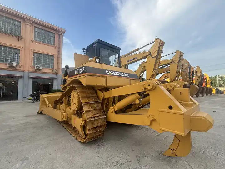 Used caterpillar bulldozer d8r for sale original used crawler bulldozer - Bulldozer: gambar 4 Used caterpillar bulldozer d8r for sale original used crawler bulldozer - Bulldozer: gambar 4