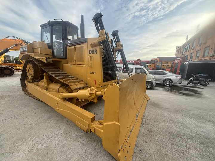 Used caterpillar bulldozer d8r for sale original used crawler bulldozer - Bulldozer: gambar 3 Used caterpillar bulldozer d8r for sale original used crawler bulldozer - Bulldozer: gambar 3