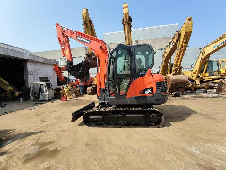 Used excavator doosan dx60 excavators machinery doosan dx60 dx80 dx75 dx225 dh60 dh60-7 excavator - Ekskavator perayap: gambar 4 Used excavator doosan dx60 excavators machinery doosan dx60 dx80 dx75 dx225 dh60 dh60-7 excavator - Ekskavator perayap: gambar 4