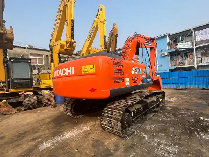 Used japan excavator Hitachi ZX200-3G hydraulic crawler excavator 20 ton excavating machinery - Ekskavator perayap: gambar 3 Used japan excavator Hitachi ZX200-3G hydraulic crawler excavator 20 ton excavating machinery - Ekskavator perayap: gambar 3