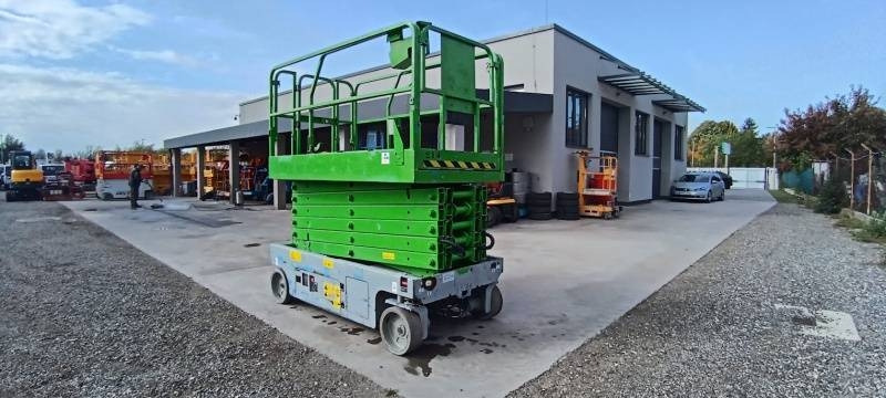 Genie GS4047 - 13,7m - electric - Scissor lifts: gambar 1 Genie GS4047 - 13,7m - electric - Scissor lifts: gambar 1