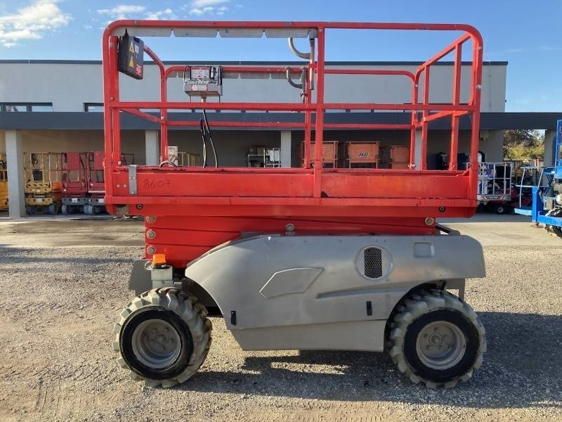 Haulotte Compact 10 RTE - 4x4, 10m, electric - *NEW BATTERY - Scissor lifts: gambar 4 Haulotte Compact 10 RTE - 4x4, 10m, electric - *NEW BATTERY - Scissor lifts: gambar 4
