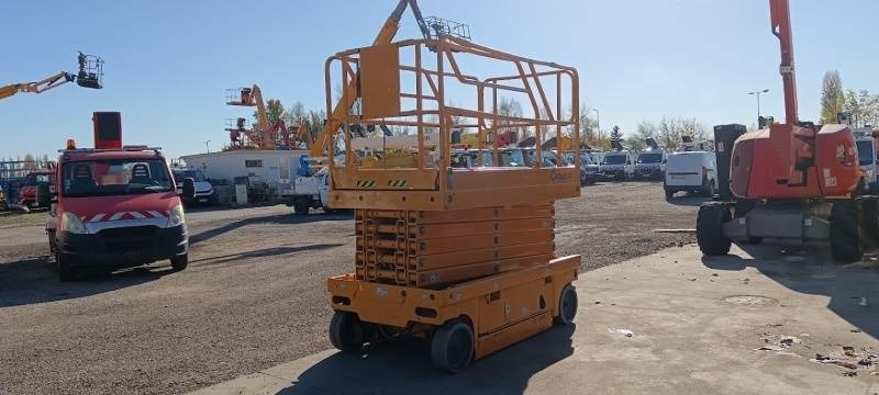 Haulotte Compact 14 - 14 m, electric - Scissor lifts: gambar 2 Haulotte Compact 14 - 14 m, electric - Scissor lifts: gambar 2