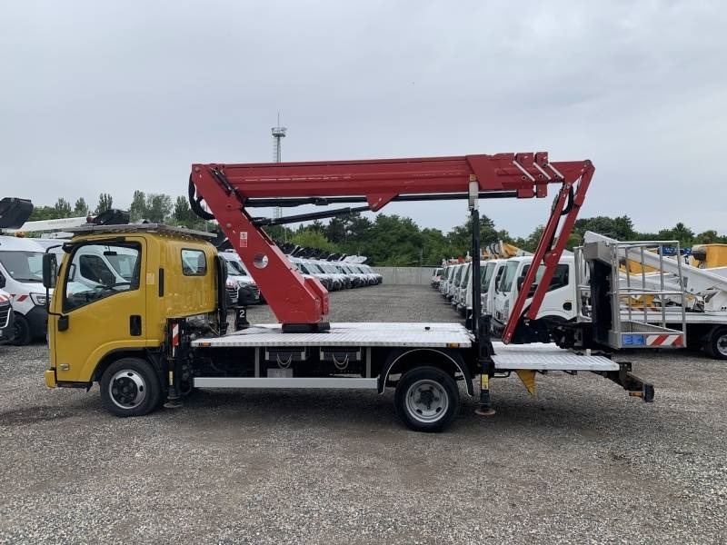 Isuzu M21 Oil&Steel Scorpion 2112J - 21m - 230 kg - Platform udara yang dipasang di truk: gambar 5 Isuzu M21 Oil&Steel Scorpion 2112J - 21m - 230 kg - Platform udara yang dipasang di truk: gambar 5