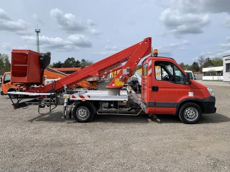 Iveco Daily GSR E179T - 17,1m - 200 kg - Platform udara yang dipasang di truk: gambar 4 Iveco Daily GSR E179T - 17,1m - 200 kg - Platform udara yang dipasang di truk: gambar 4