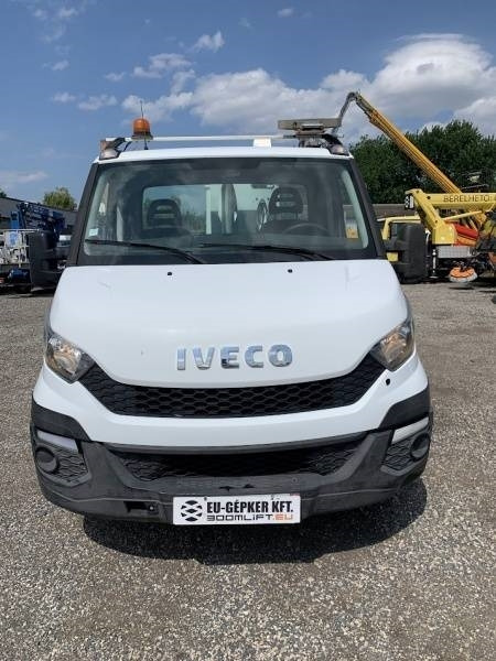 Iveco Daily Multitel MX170 - 17m - 200 kg - Platform udara yang dipasang di truk: gambar 3 Iveco Daily Multitel MX170 - 17m - 200 kg - Platform udara yang dipasang di truk: gambar 3