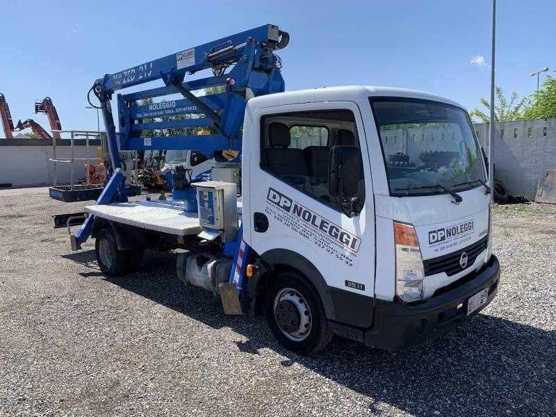 Nissan Cabstar CTE ZED 21 J - 21 m - 200 kg - Platform udara yang dipasang di truk: gambar 1 Nissan Cabstar CTE ZED 21 J - 21 m - 200 kg - Platform udara yang dipasang di truk: gambar 1